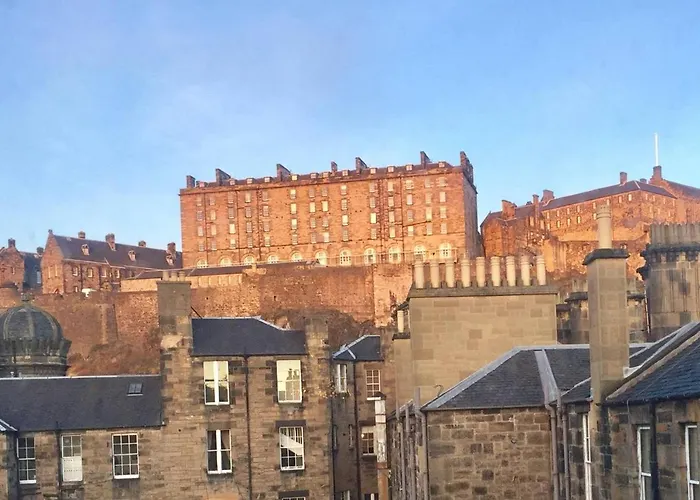 Joivy Classic With Castle Views In Old Town Apartmán Edinburgh