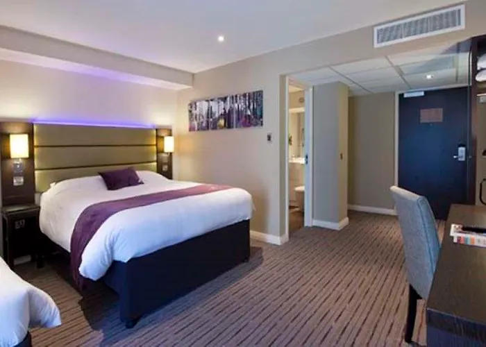 Premier Centre Hotel