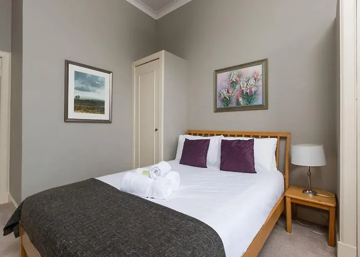 Altido George Square - Heart Of Old Town/university Apartment Edinburgh