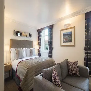 Fountain Court - Royal Garden Lejlighedshotel 4*