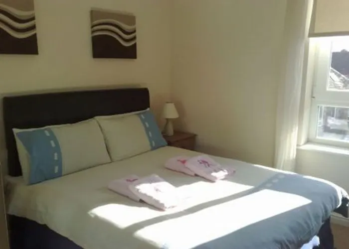 Apartament Lochend Serviced Edynburg