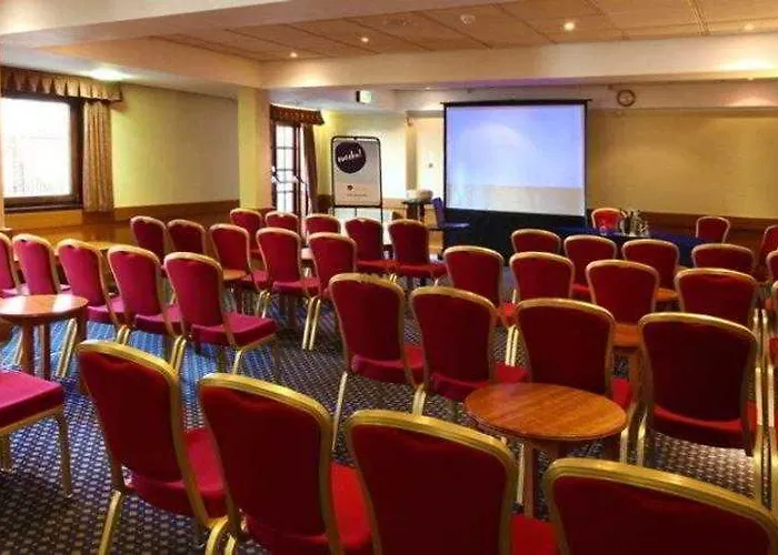 Western Kings Manor 3*