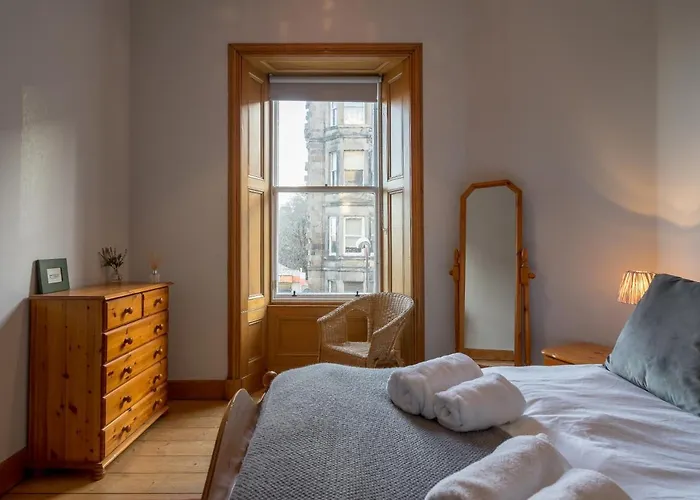 Daire Serviced Edinburgh