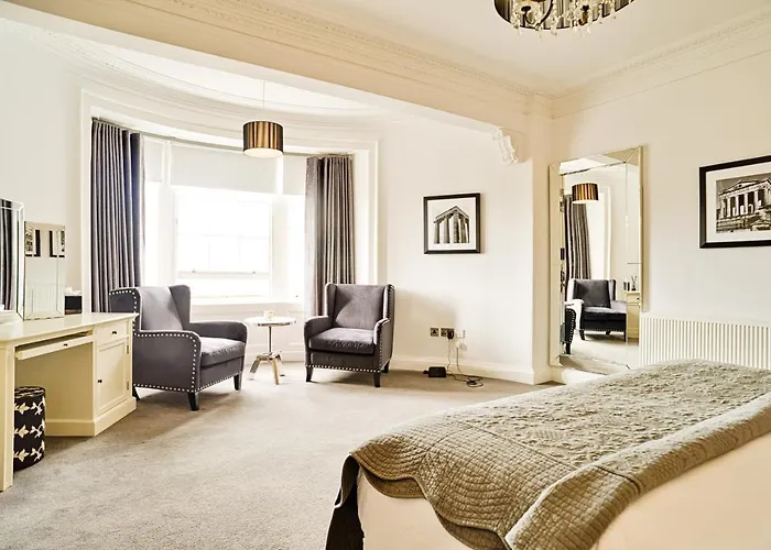 Joivy Luxury Flats On George Street אדינבורו