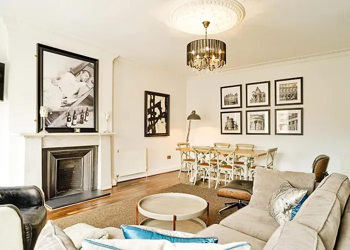 Joivy Luxury Flats On George Street * אדינבורו