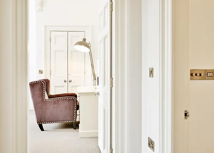 Joivy Luxury Flats On George Street דירה