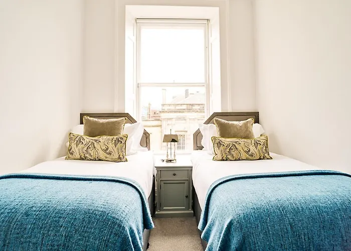 דירה Joivy Luxury Flats On George Street אדינבורו