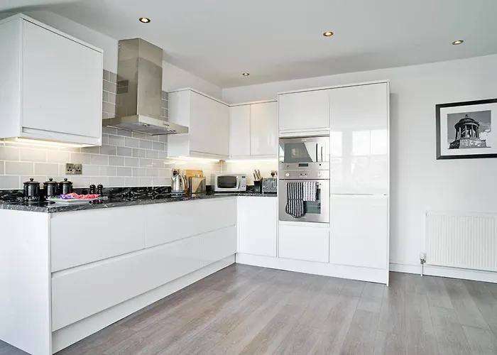 Joivy Luxury Flats On George Street אדינבורו