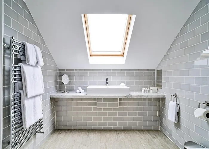 Joivy Luxury Flats On George Street *