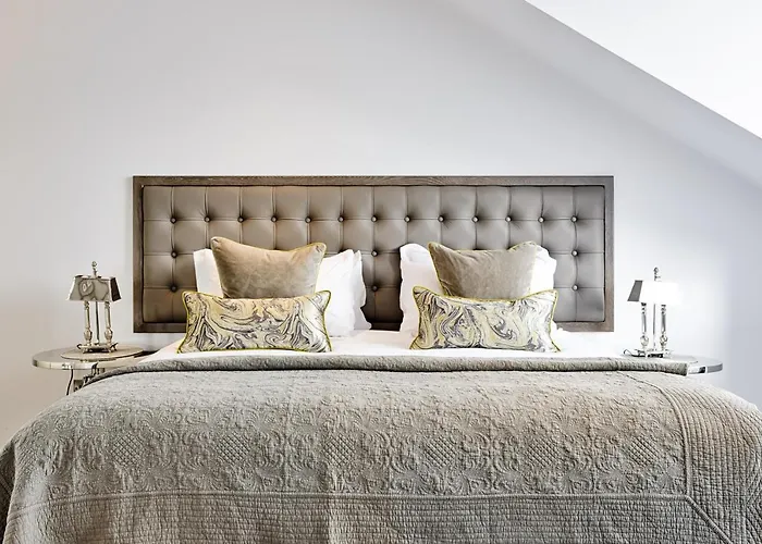 דירה Joivy Luxury Flats On George Street אדינבורו