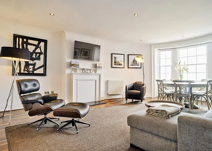 Joivy Luxury Flats On George Street