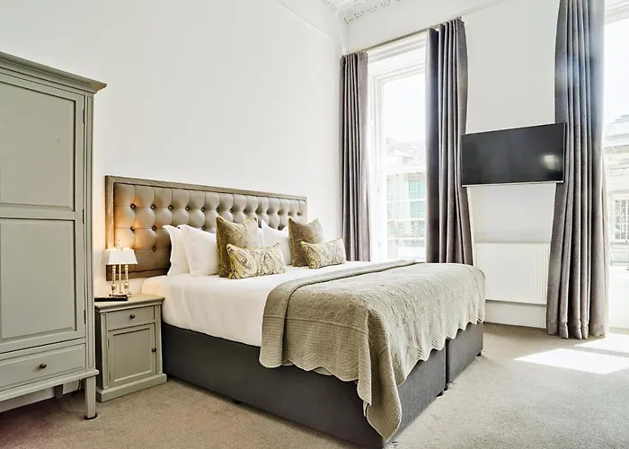 Joivy Luxury Flats On George Street אדינבורו