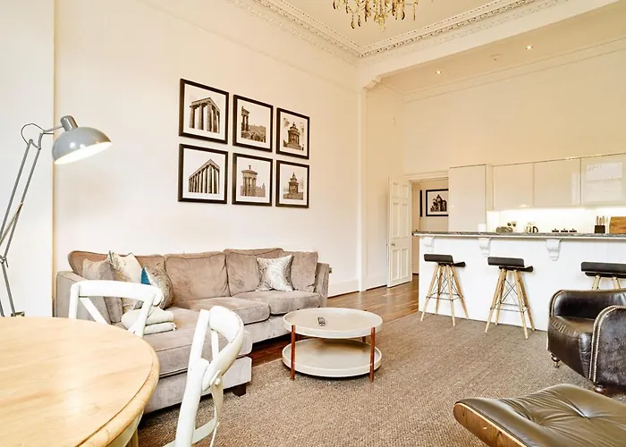 Joivy Luxury Flats On George Street