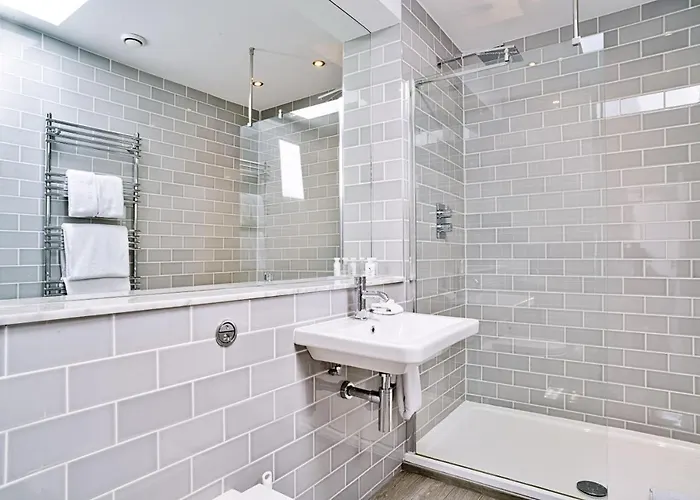 Joivy Luxury Flats On George Street דירה