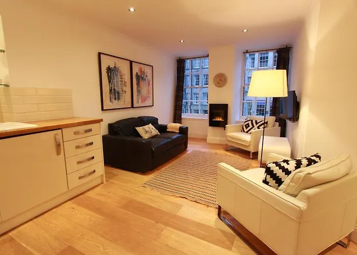 דירה 3 Royal Mile Flat Near Castle *