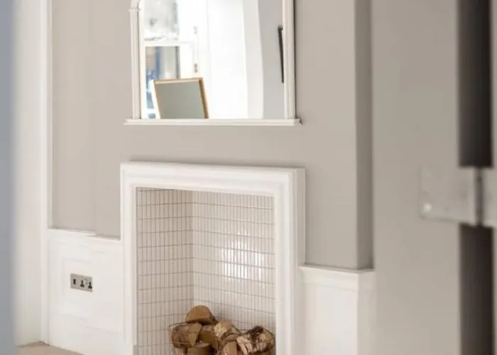 Apartament Joivy Spacious Close To Princes Street *