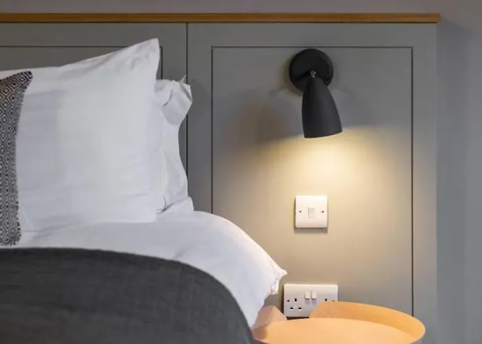 Apartment Joivy Luxurious Near Haymarket Station Edinburgh