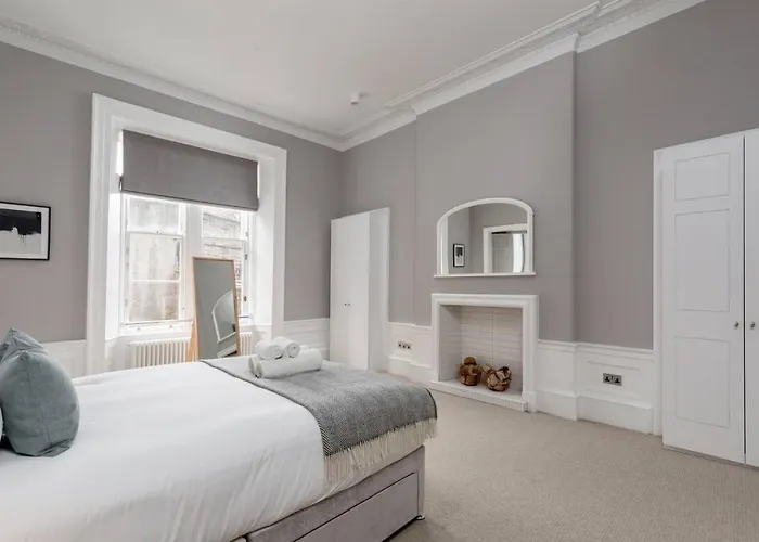 公寓 Joivy Spacious Close To Princes Street