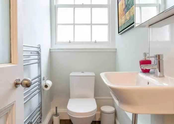 דירה Joivy Spacious Flat With Garden In Centre