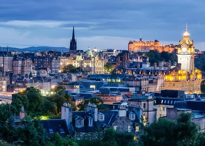 Apartment Joivy Spacious Flat With Garden In Centre Edinburgh