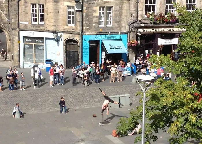 Apartament Joivy Charming Nest For Two With Castle View