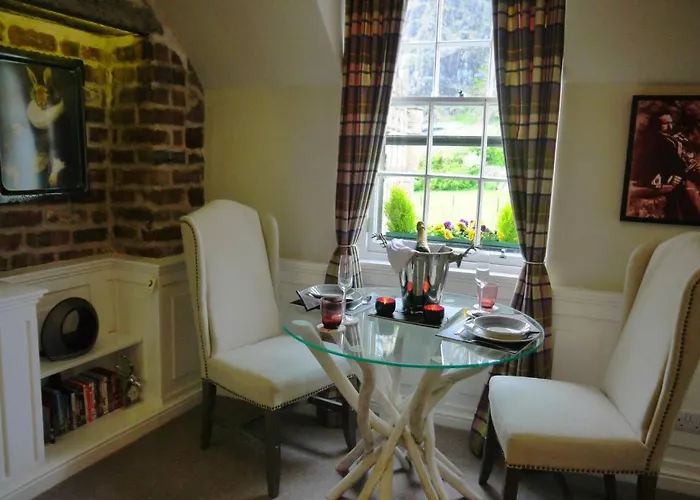 Joivy Charming Nest For Two With Castle View Edynburg