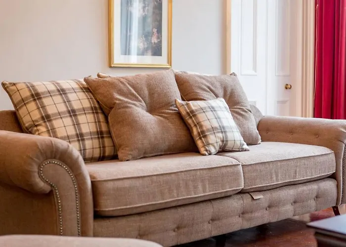 Joivy Spacious In New Town Prime Location Appartement *