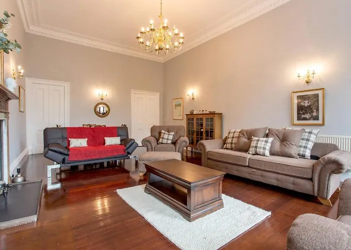 Joivy Spacious In New Town Prime Location Appartement
