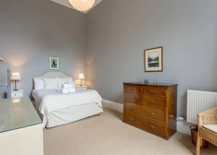 Appartement Joivy Spacious In New Town Prime Location Édimbourg