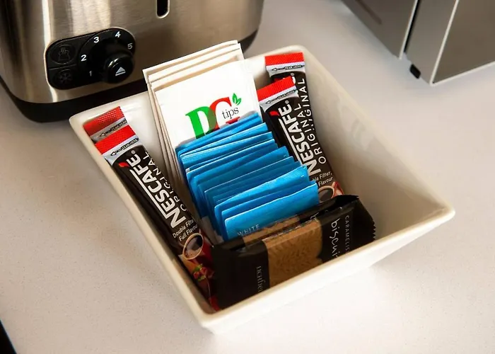 شقة Guestready - Modern 5 Minutes Walk From Princes Street