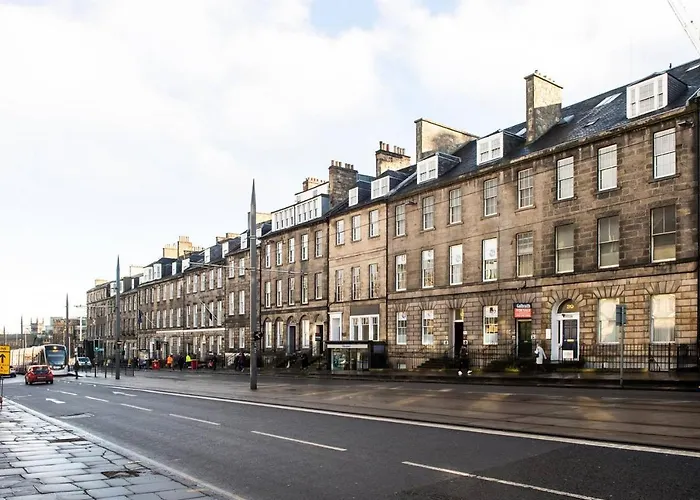 Guestready - Modern 5 Minutes Walk From Princes Street إدنبرة