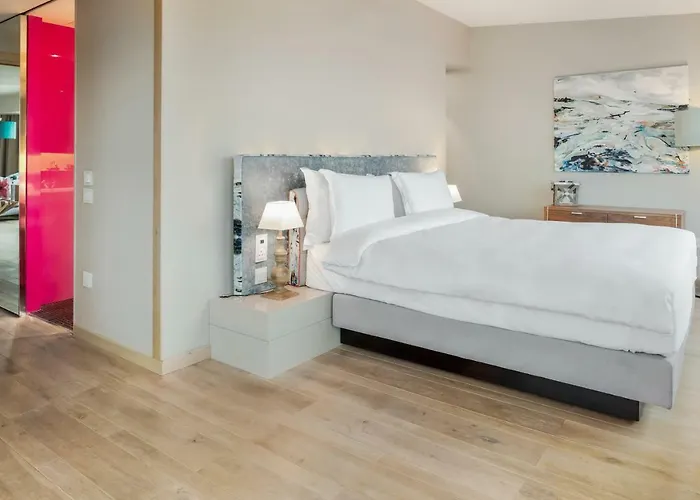 Radisson Collection Hotel, Royal Mile