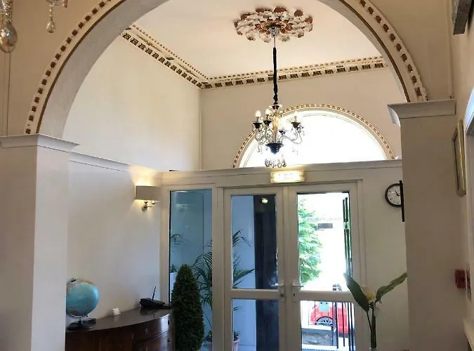 Park View House 3*