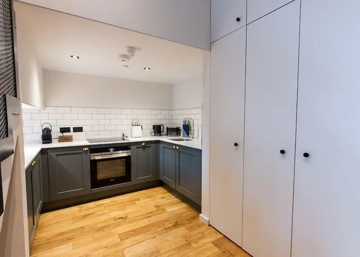 Linton Collection - Blackfriars Lofts