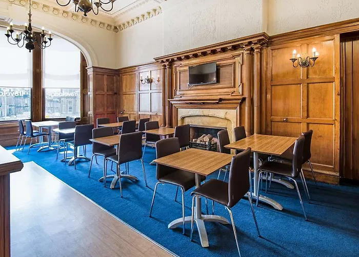 Travelodge Haymarket 酒店