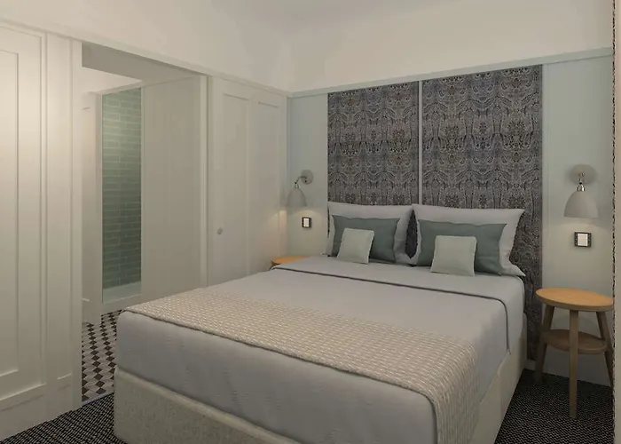 Abbey Apartments, At Holyrood 4*