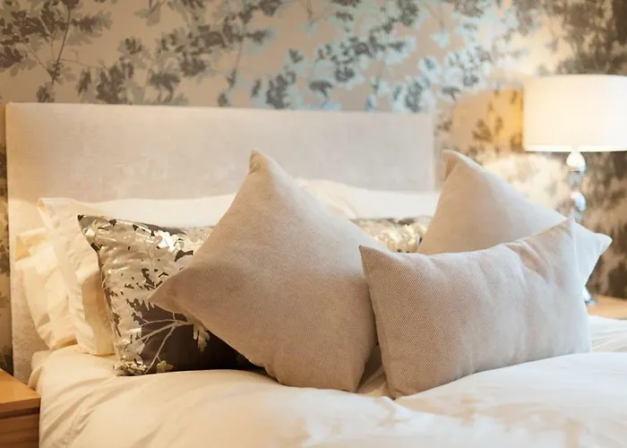 דירה The Corstorphine No. 1