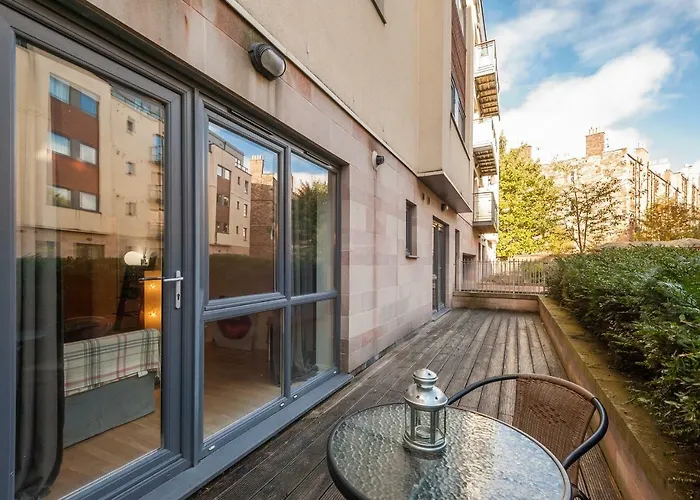 The Tollcross אדינבורו