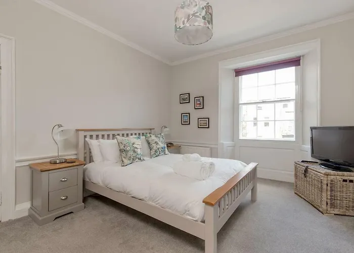 شقة Altido Elegant Georgian 2-bedrm Apt In Heart Of Old Town