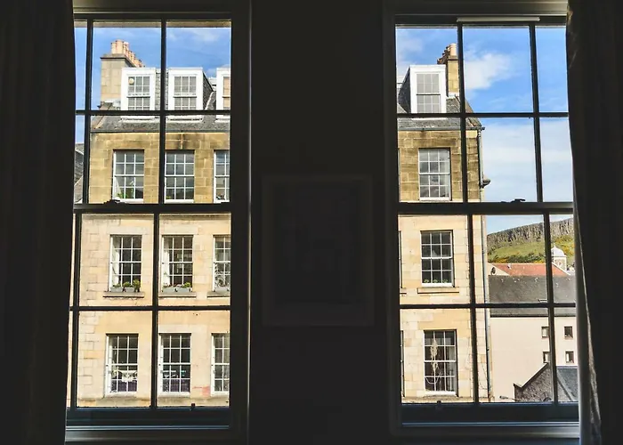 Mono Old Town Апарт-отель 3*