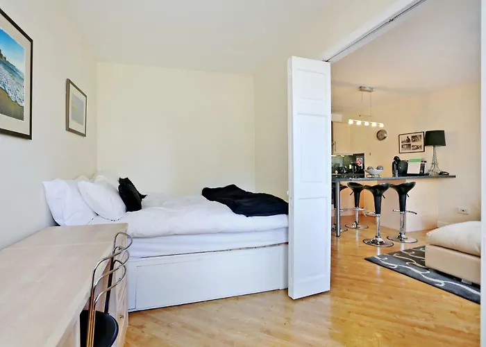 West Bow - Comfy 2 Bed On West Bow Overlooking Grassmarket Edinburg