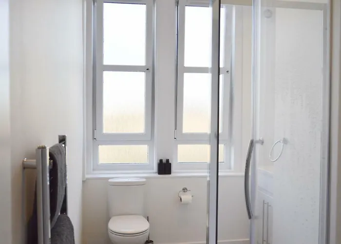 Modern 1 Bedroom Flat In The Heart Of 아파트 *