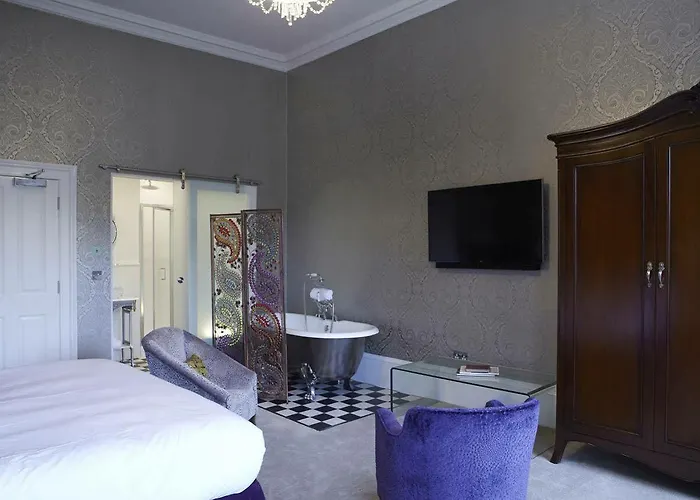 Hotel Ailsa Craig 3*