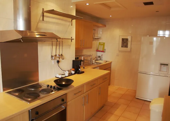 Royal Mile Mansions By *