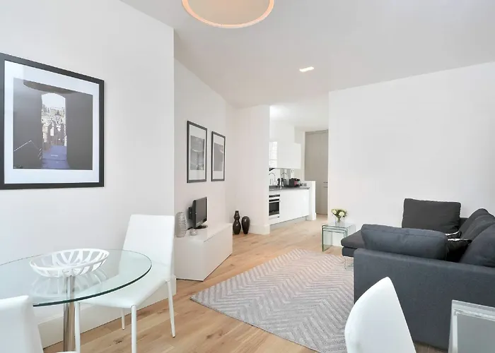 Apartment Destiny Scotland - St Andrew Square Edinburgh