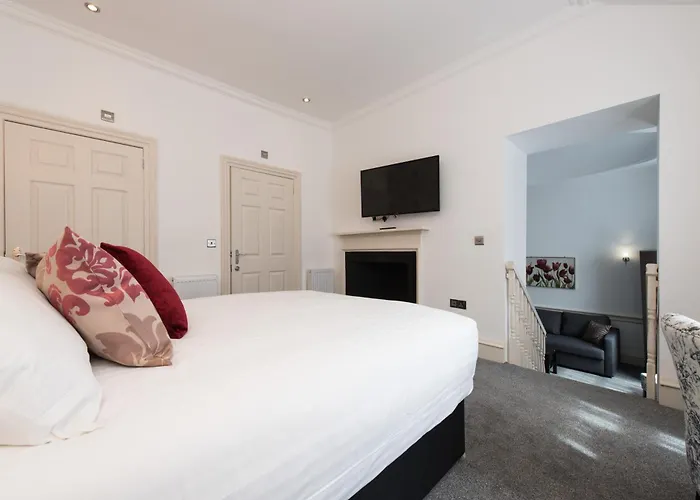 Apartment Royal Princes Edinburgh