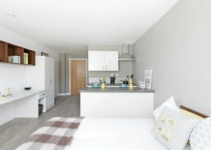 Pure Citystay Elliott House 3*