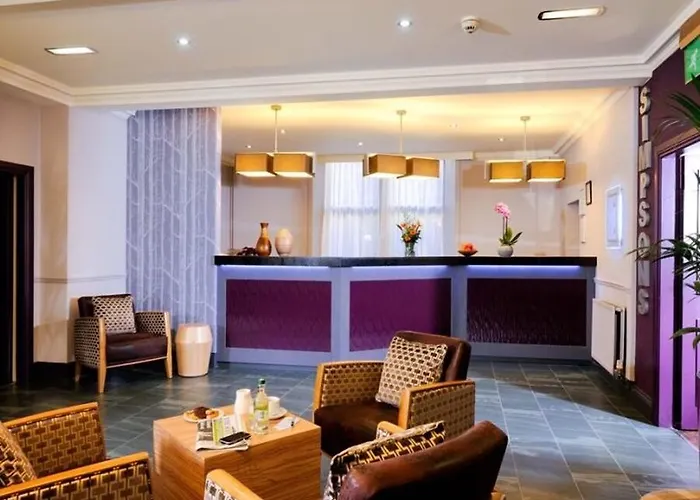 Leonardo 3* Edinburgh