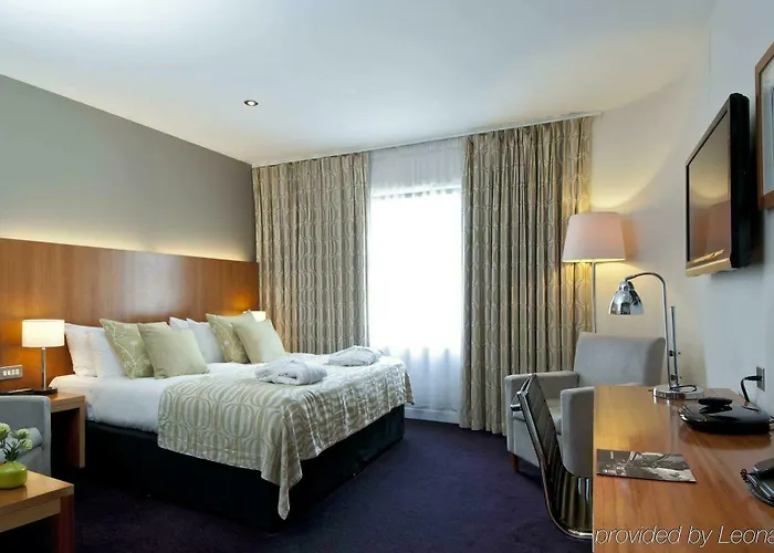 Szálloda Apex Of 4*