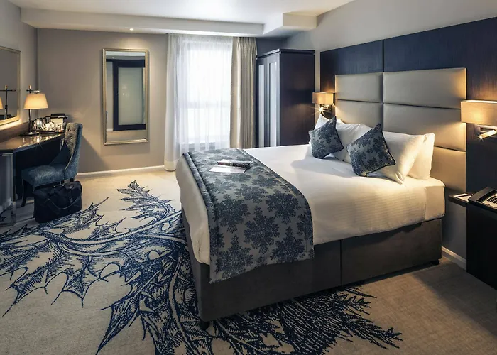 Mercure Haymarket Hotel 4*